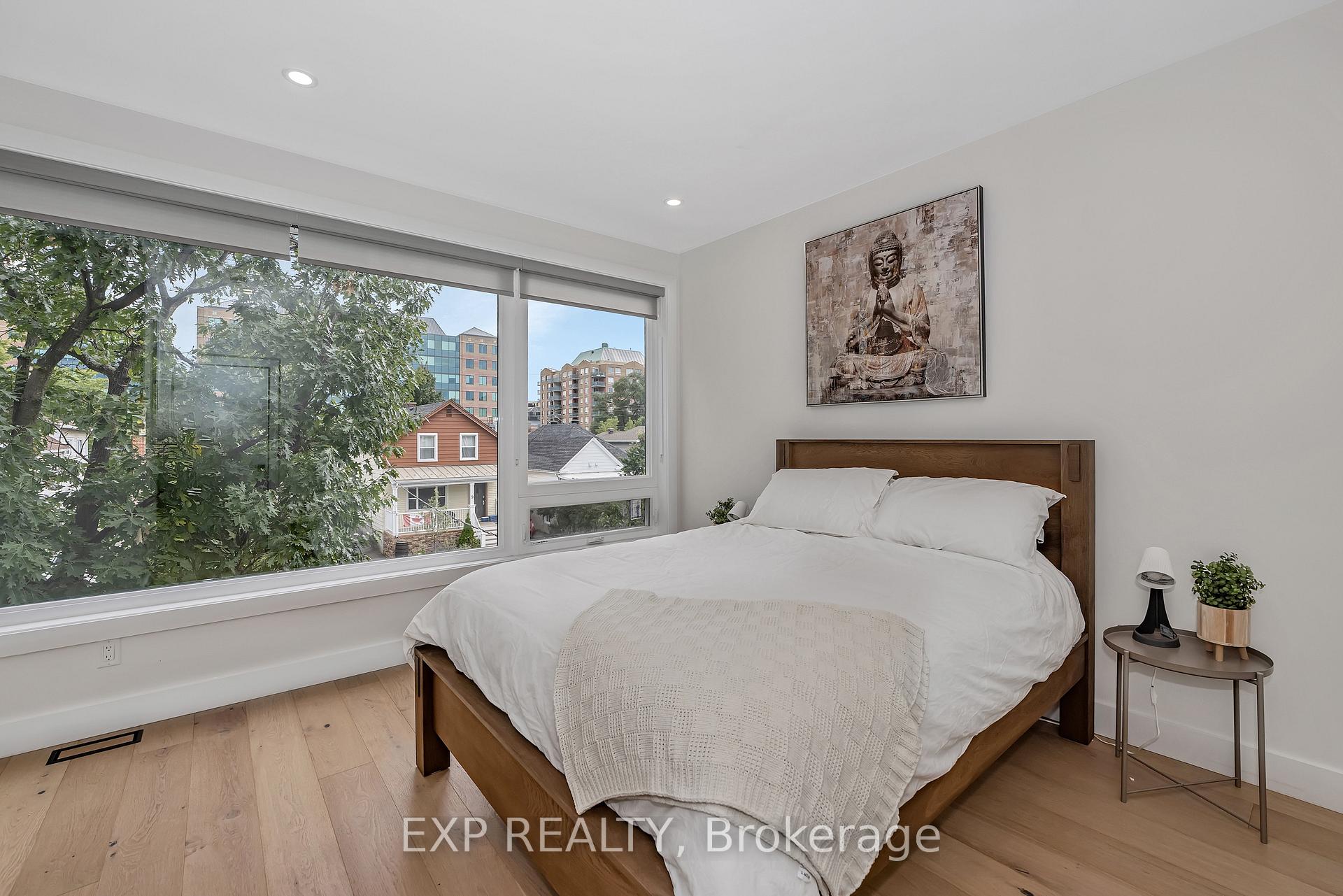 Photo 8 of 4A Huron Avenue N, Ottawa, Ottawa West — HOMEH
