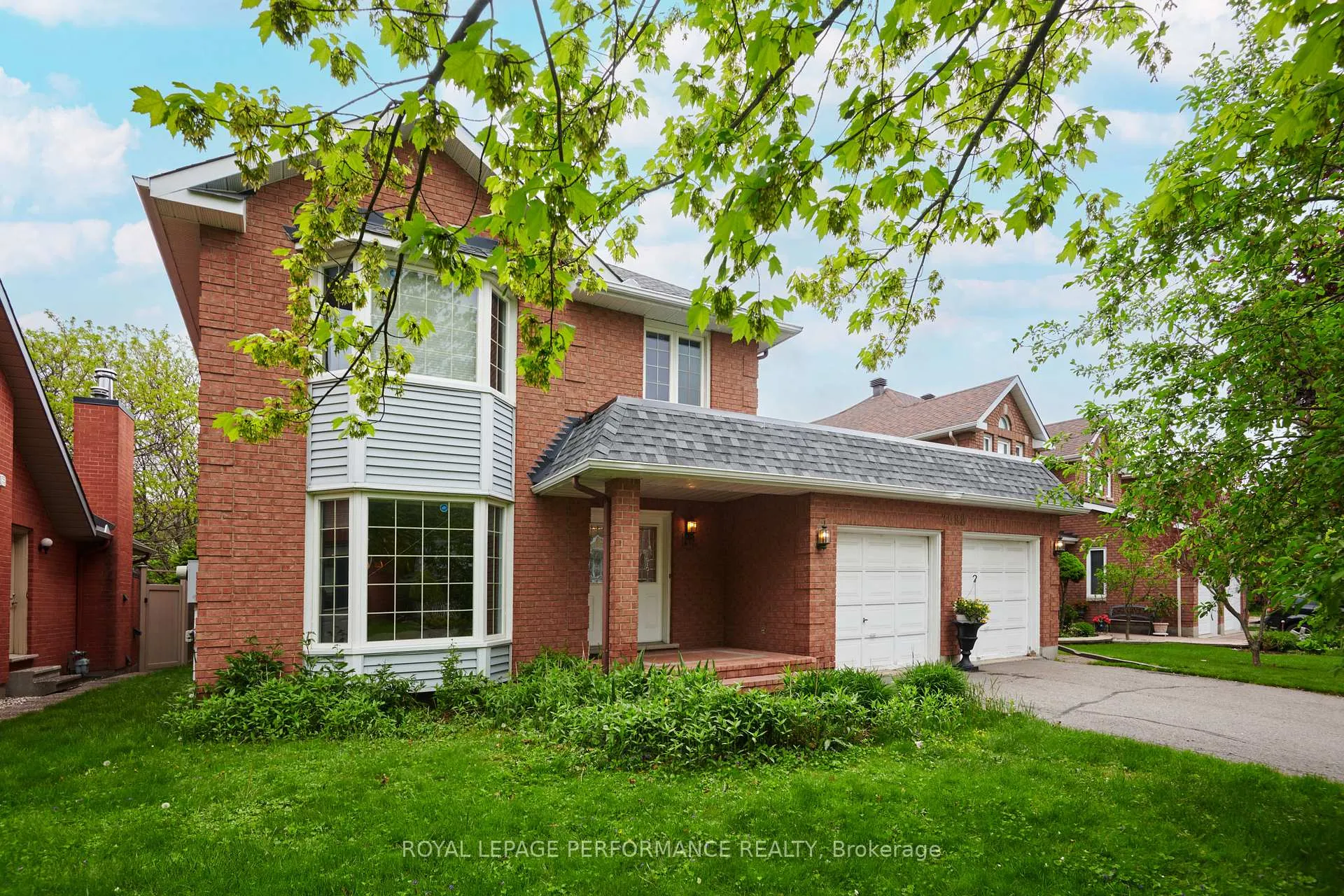 Photo 9 of 2088 Lamira Street, Ottawa, Applewood Acres — HOMEH