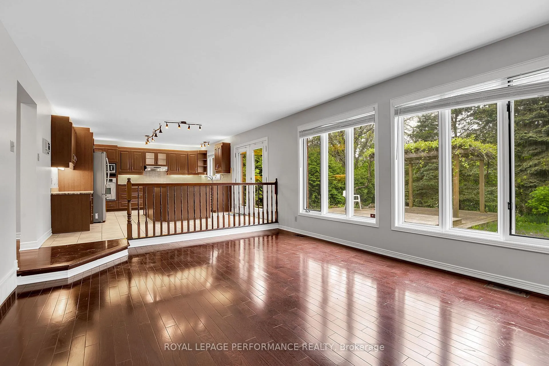 Photo 62 of 2088 Lamira Street, Ottawa, Applewood Acres — HOMEH