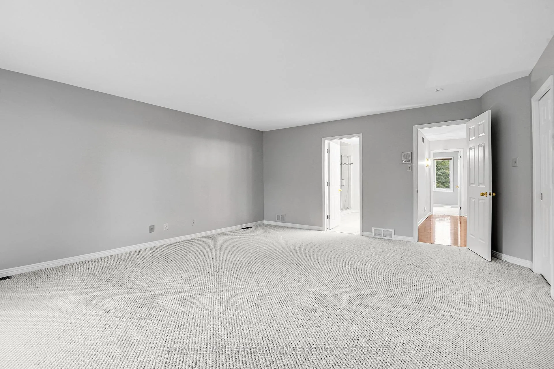 Photo 86 of 2088 Lamira Street, Ottawa, Applewood Acres — HOMEH