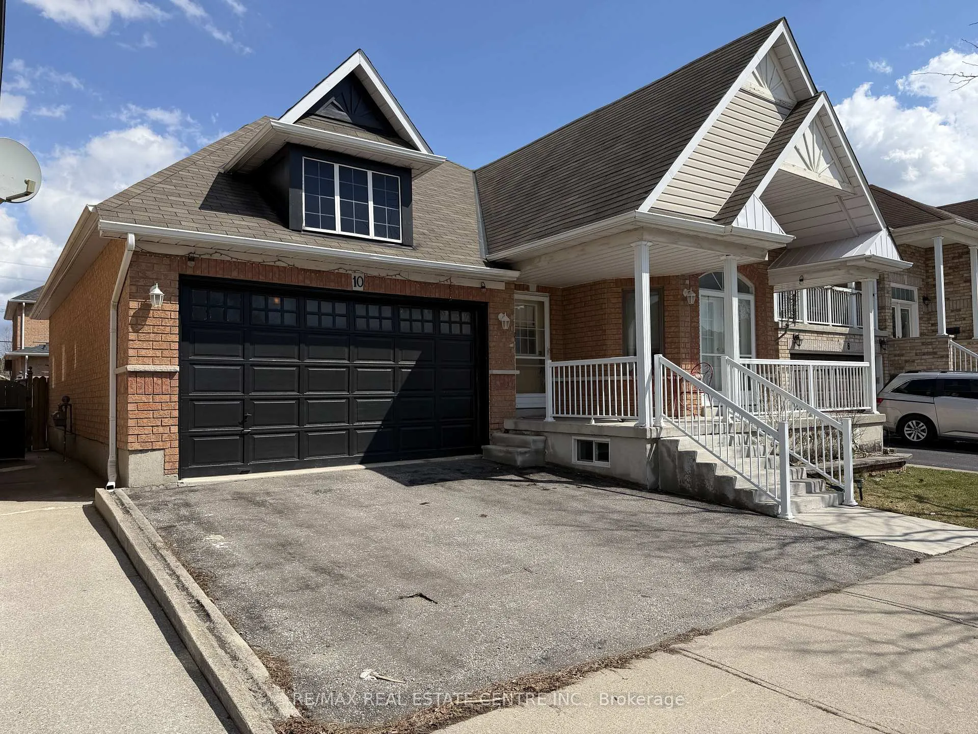 Photo 2 of Unit Bsmt, 10 Sheldon Drive, Ajax, Central — HOMEH