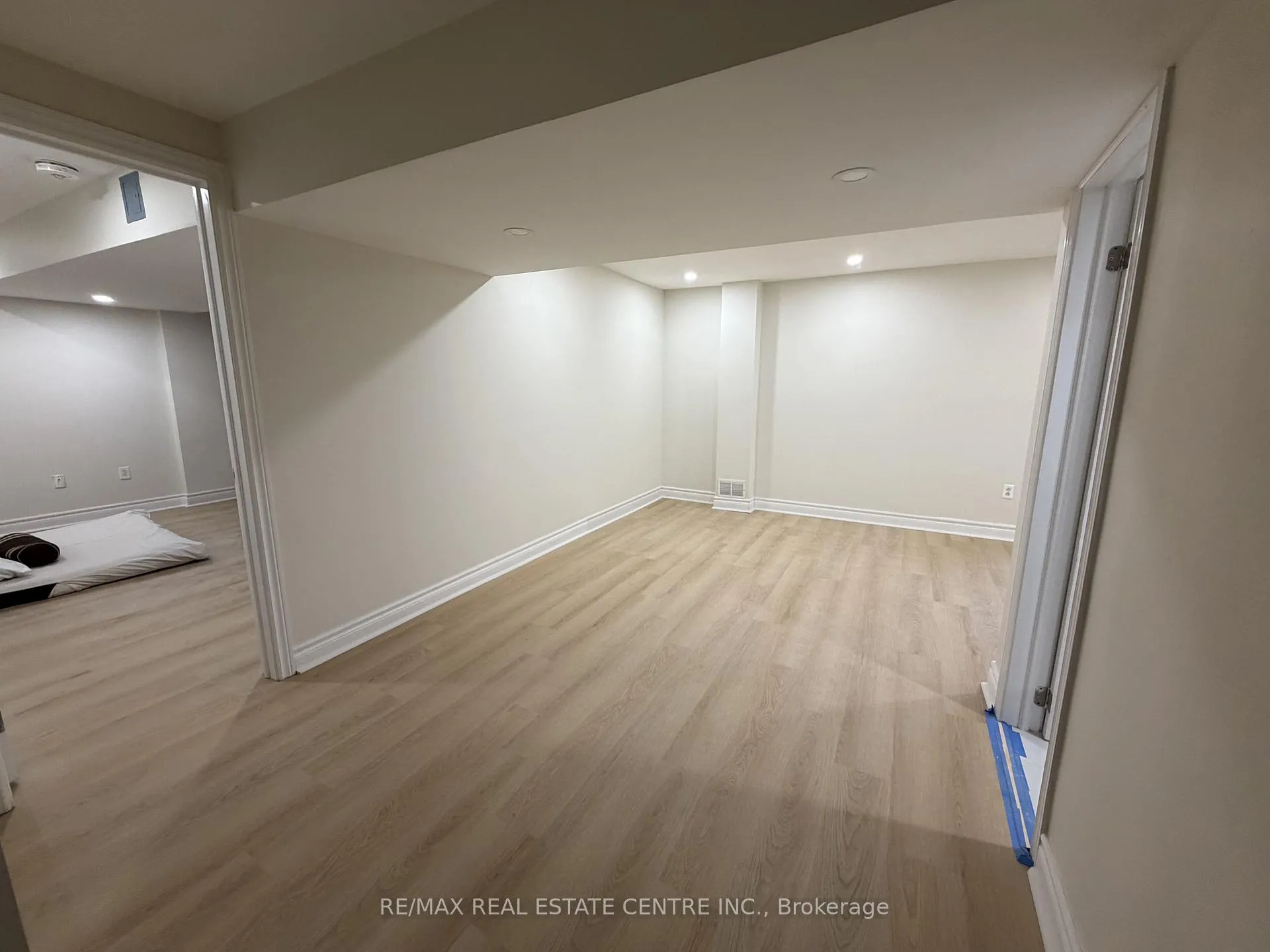 Photo 5 of Unit Bsmt, 10 Sheldon Drive, Ajax, Central — HOMEH