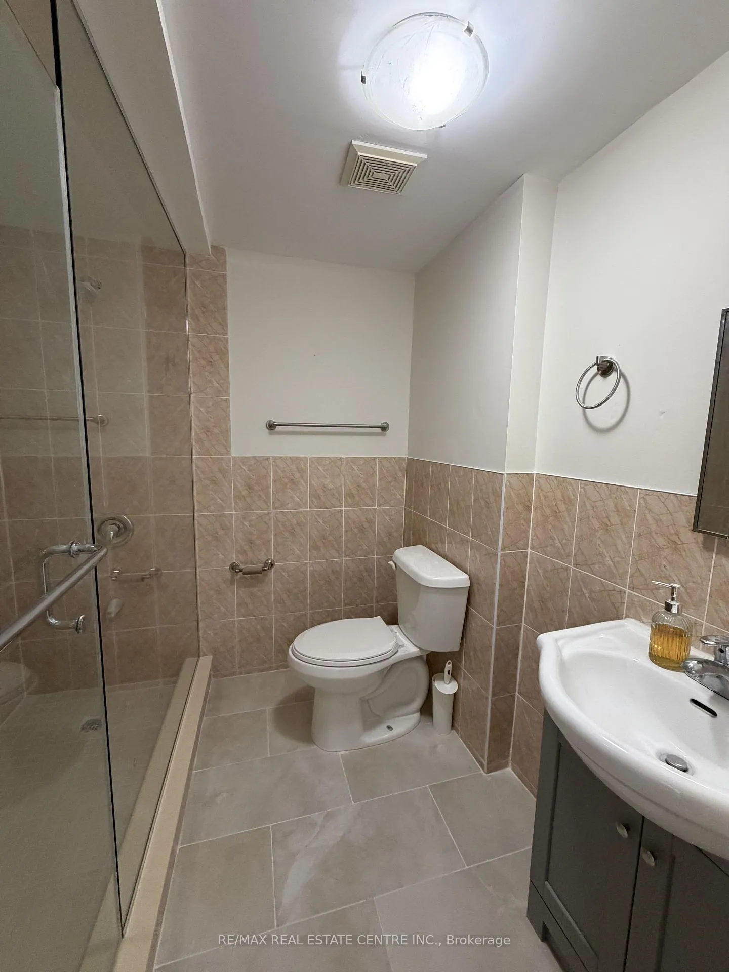 Photo 13 of Unit Bsmt, 10 Sheldon Drive, Ajax, Central — HOMEH