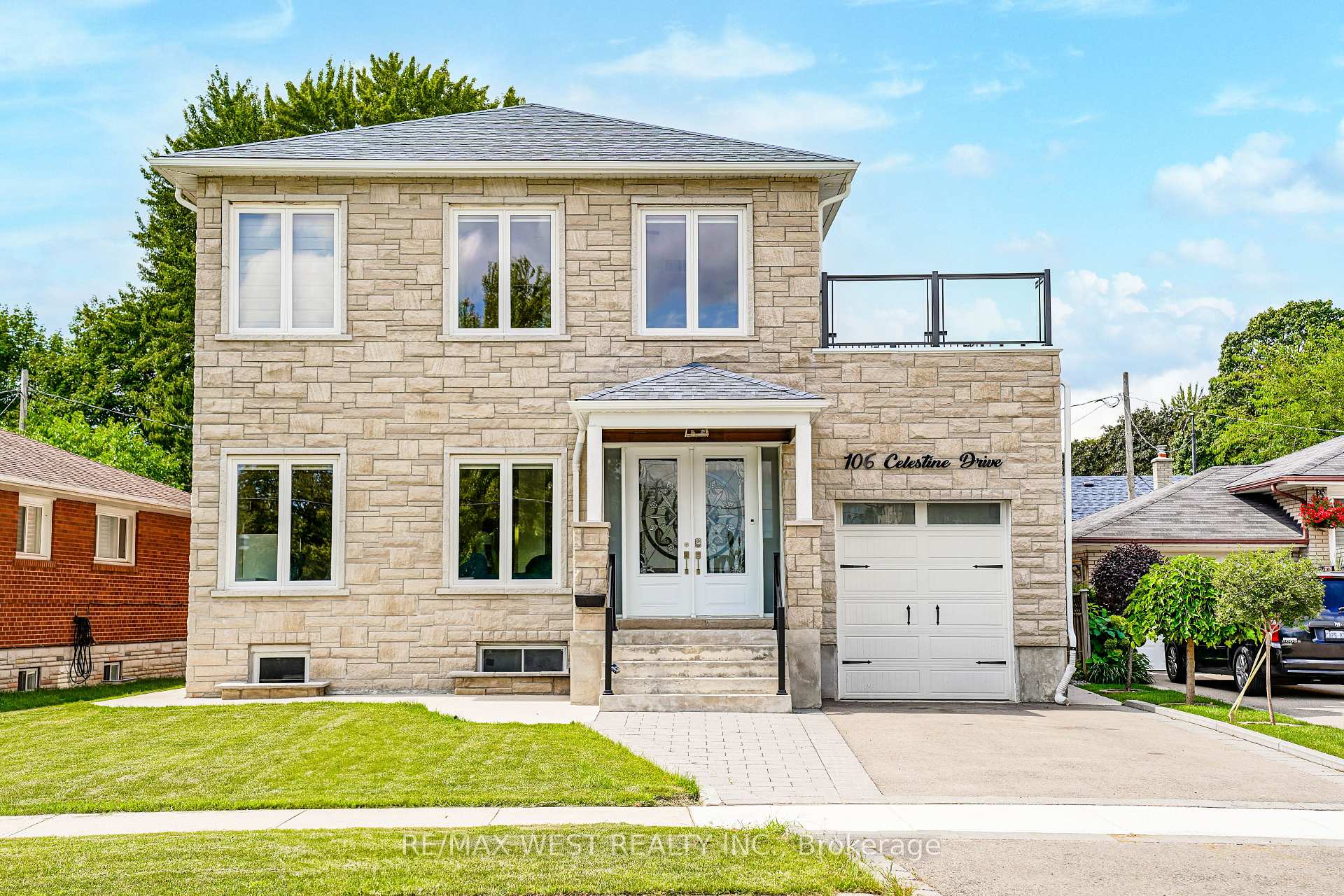 Photo 1 of 106 Celestine Drive, Etobicoke, Willowridge-Martingrove-Richview — HOMEH