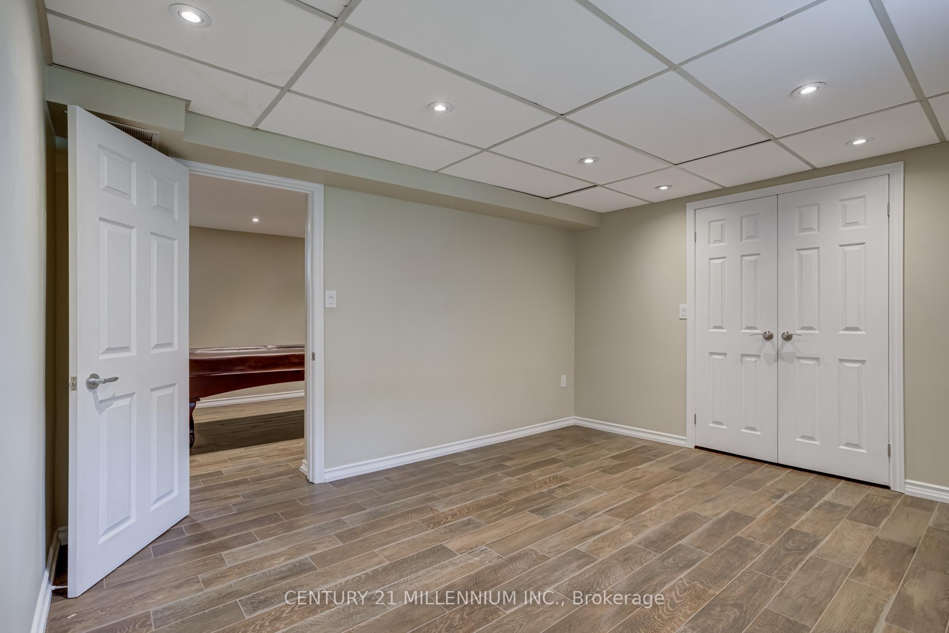 Photo 29 of 46 Northcrest Road, Etobicoke, Kingsview Village-The Westway — HOMEH