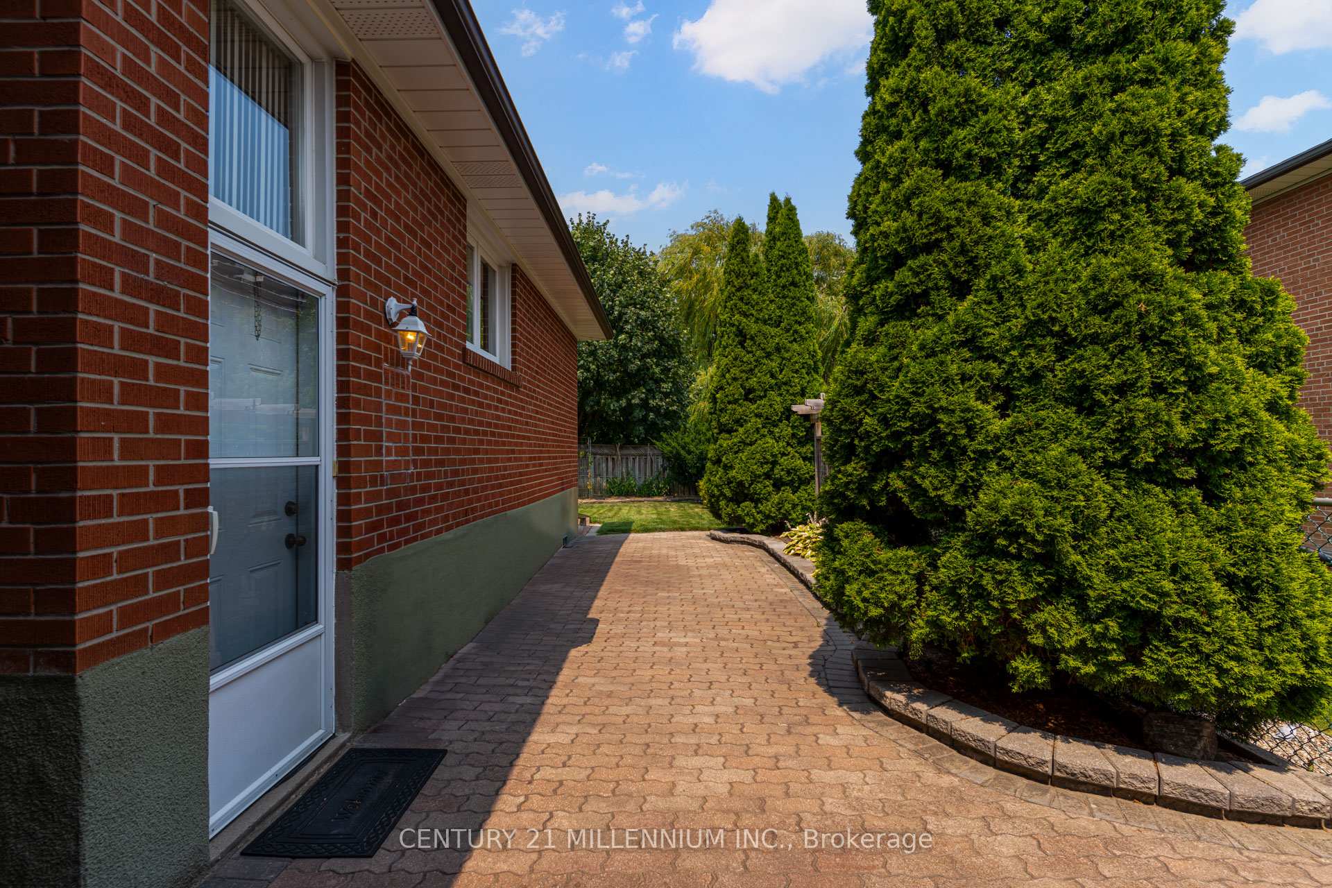 Photo 44 of 46 Northcrest Road, Etobicoke, Kingsview Village-The Westway — HOMEH