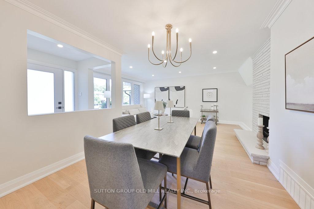 Photo 7 of 36 Laurelwood Crescent, Etobicoke, Willowridge-Martingrove-Richview — HOMEH