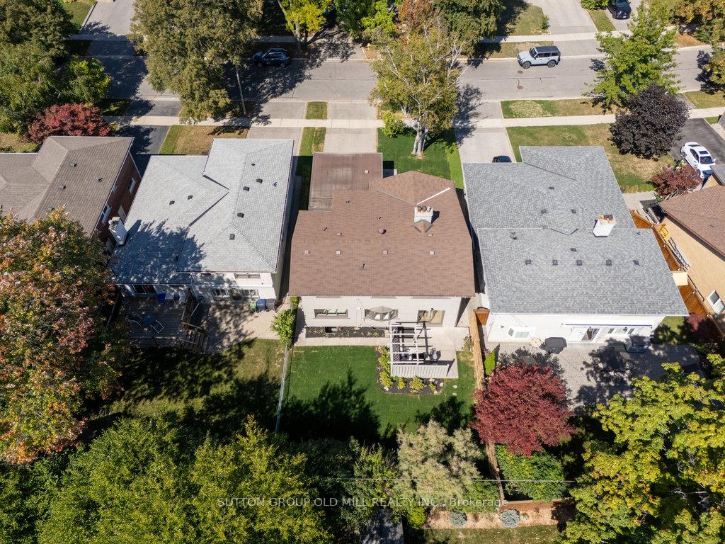 Photo 41 of 36 Laurelwood Crescent, Etobicoke, Willowridge-Martingrove-Richview — HOMEH