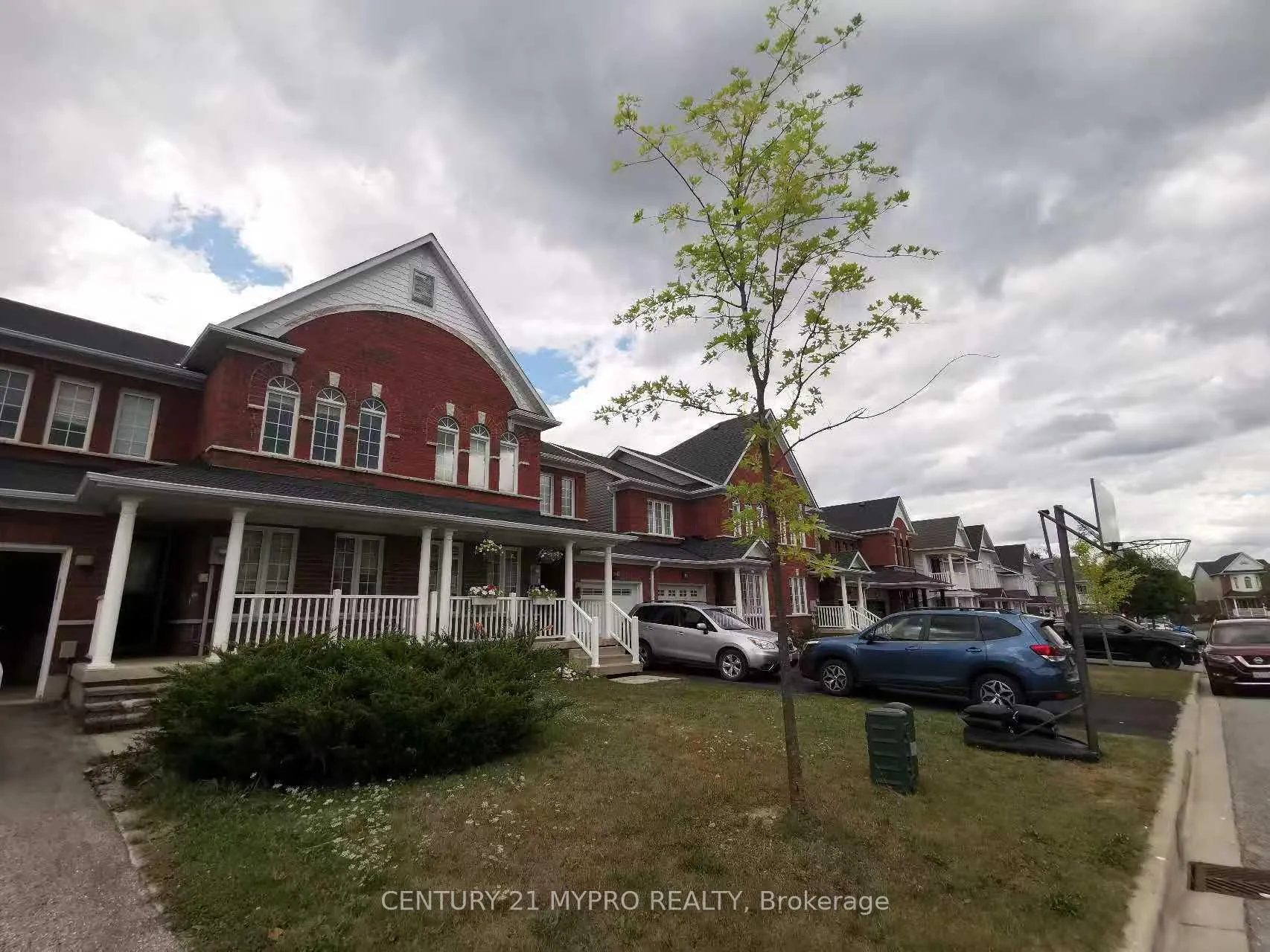 Photo 1 of 24 Beatrice Lane, Barrie, Innis-Shore — HOMEH
