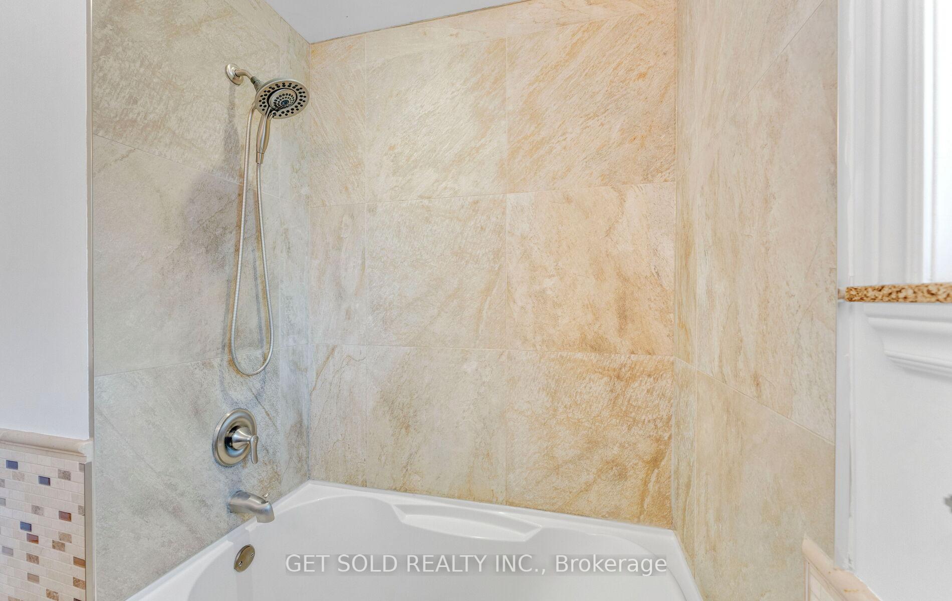 Photo 37 of 90 Celestine Drive, Etobicoke, Willowridge-Martingrove-Richview — HOMEH