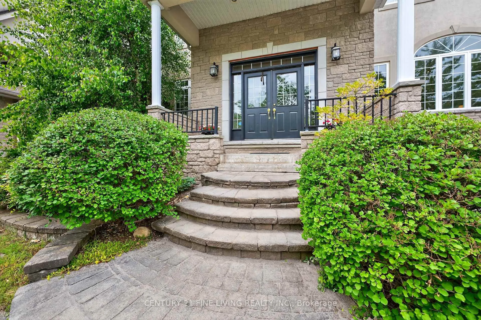 Photo 11 of 46 Cumming Drive, Barrie, Ardagh — HOMEH