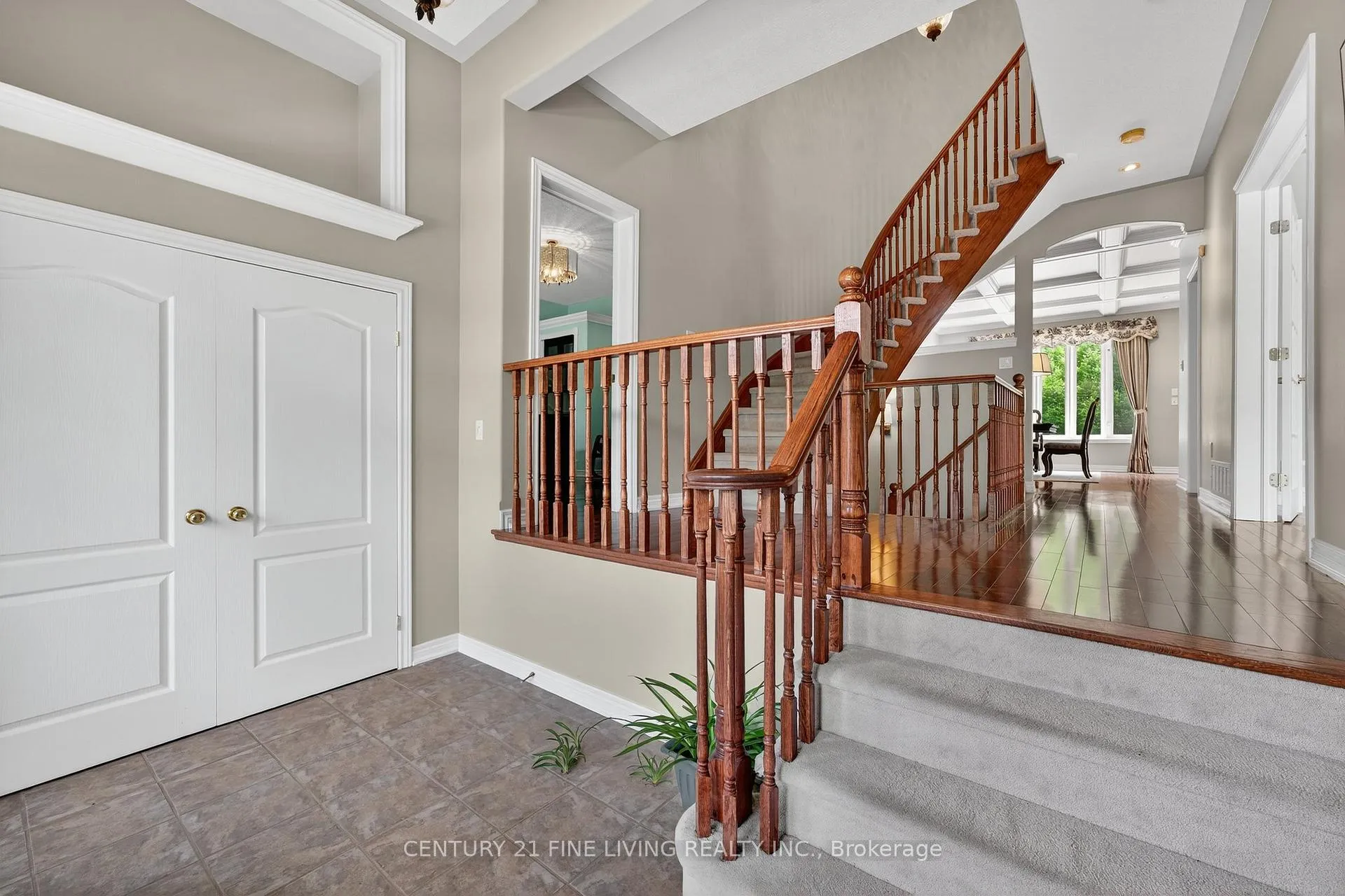 Photo 21 of 46 Cumming Drive, Barrie, Ardagh — HOMEH