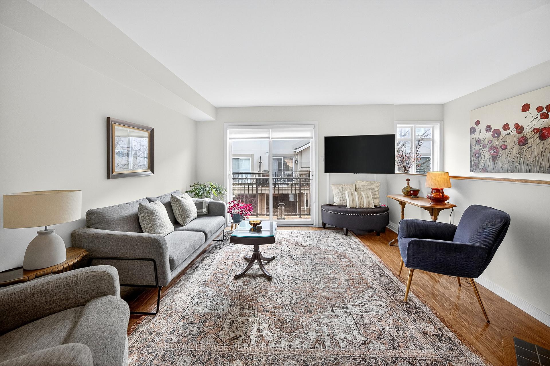 Photo 7 of 9 Panorama Private, Ottawa, Ottawa West — HOMEH