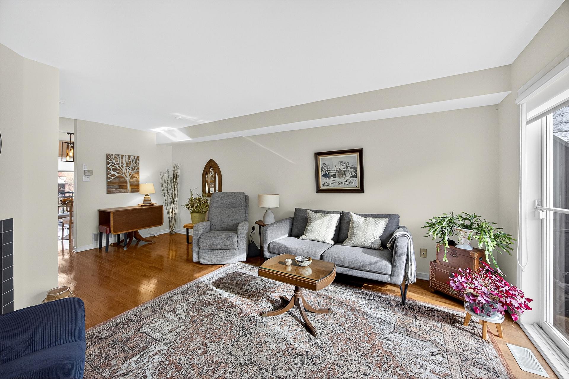 Photo 9 of 9 Panorama Private, Ottawa, Ottawa West — HOMEH