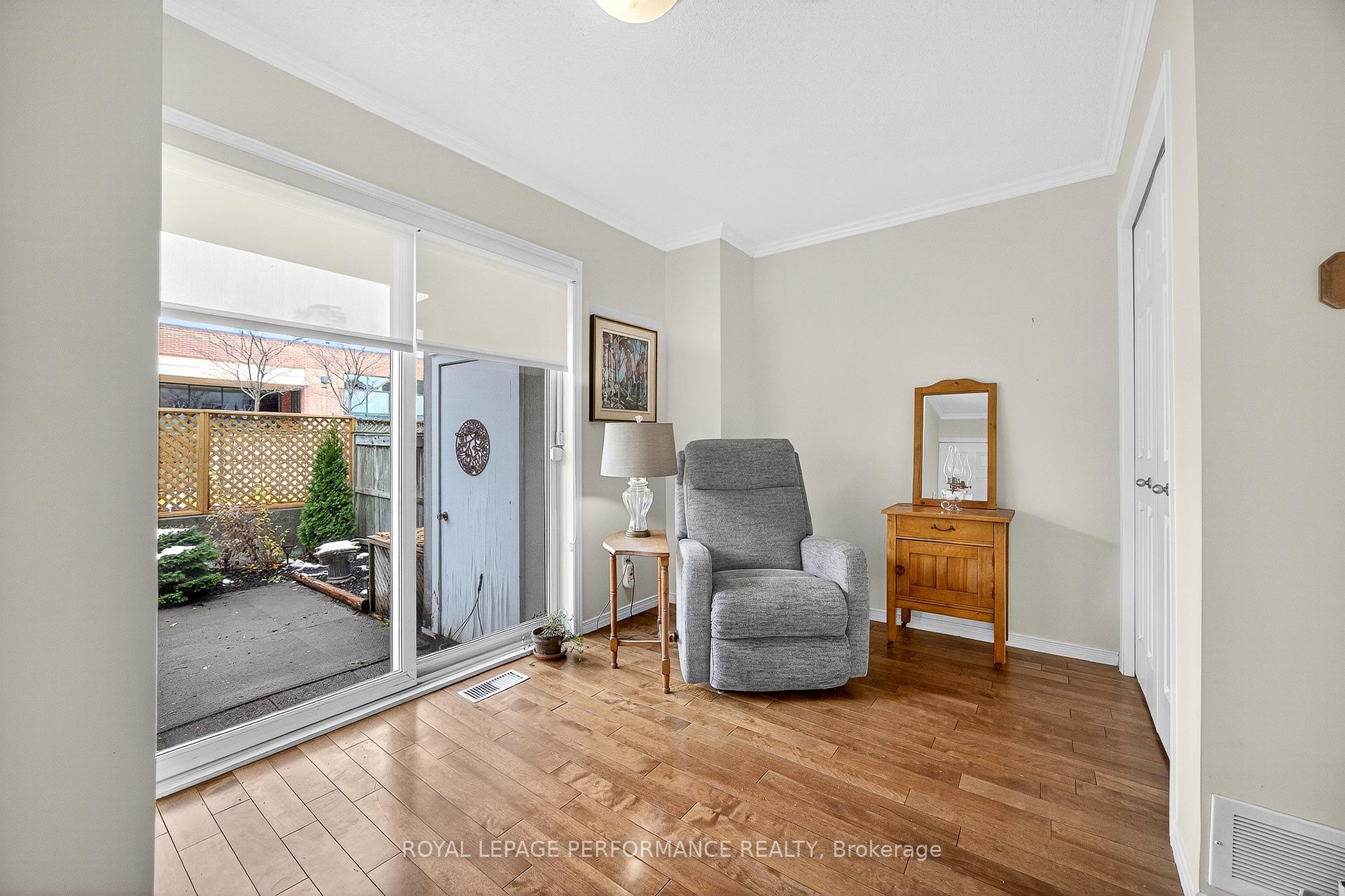 Photo 38 of 9 Panorama Private, Ottawa, Ottawa West — HOMEH
