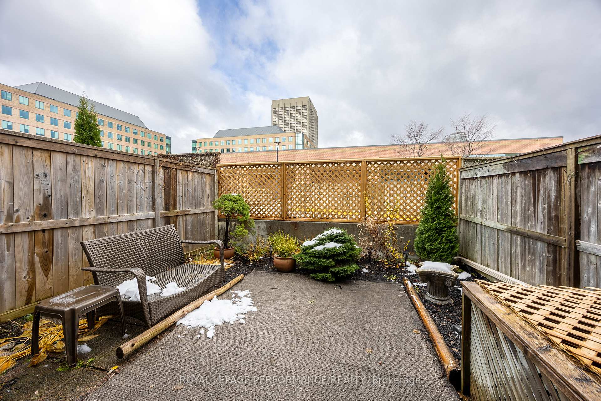 Photo 45 of 9 Panorama Private, Ottawa, Ottawa West — HOMEH