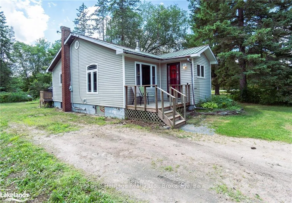 Photo 5 of 15591 35, Algonquin Highlands, Stanhope — HOMEH