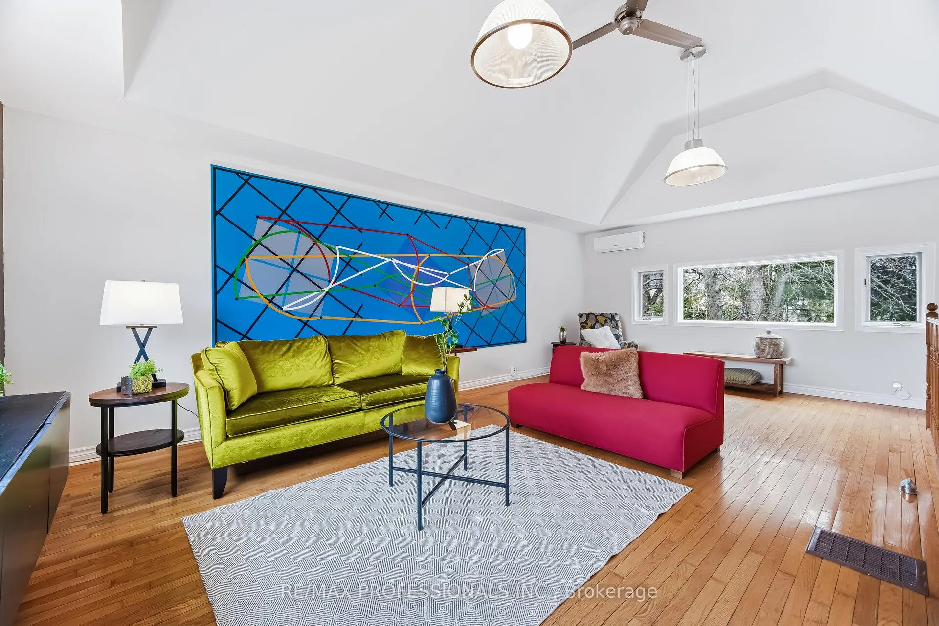 Photo 20 of 15 Twenty-Seventh Street, Etobicoke, Long Branch — HOMEH