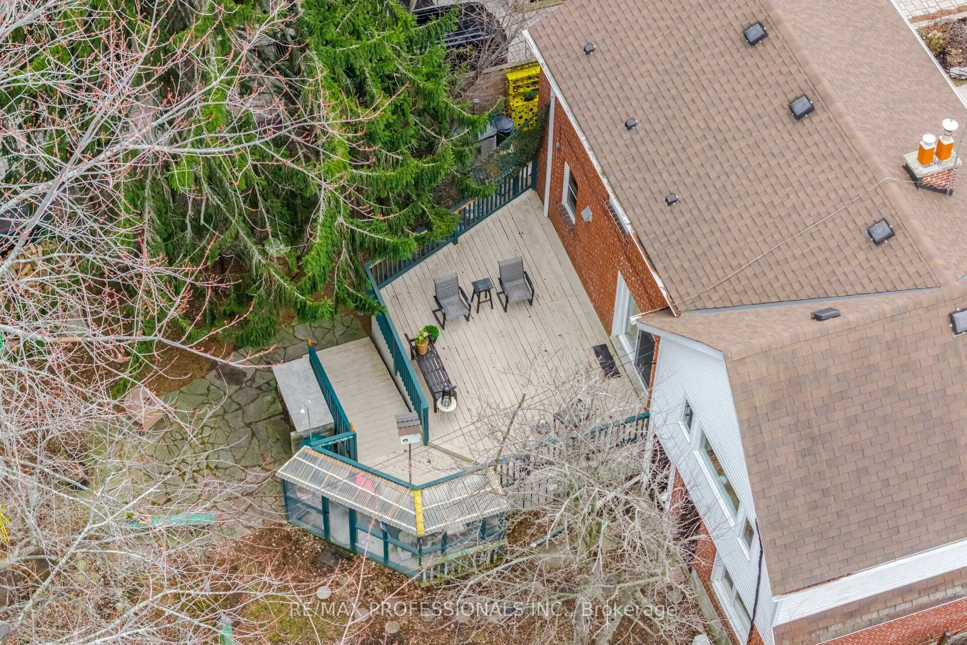 Photo 40 of 15 Twenty-Seventh Street, Etobicoke, Long Branch — HOMEH