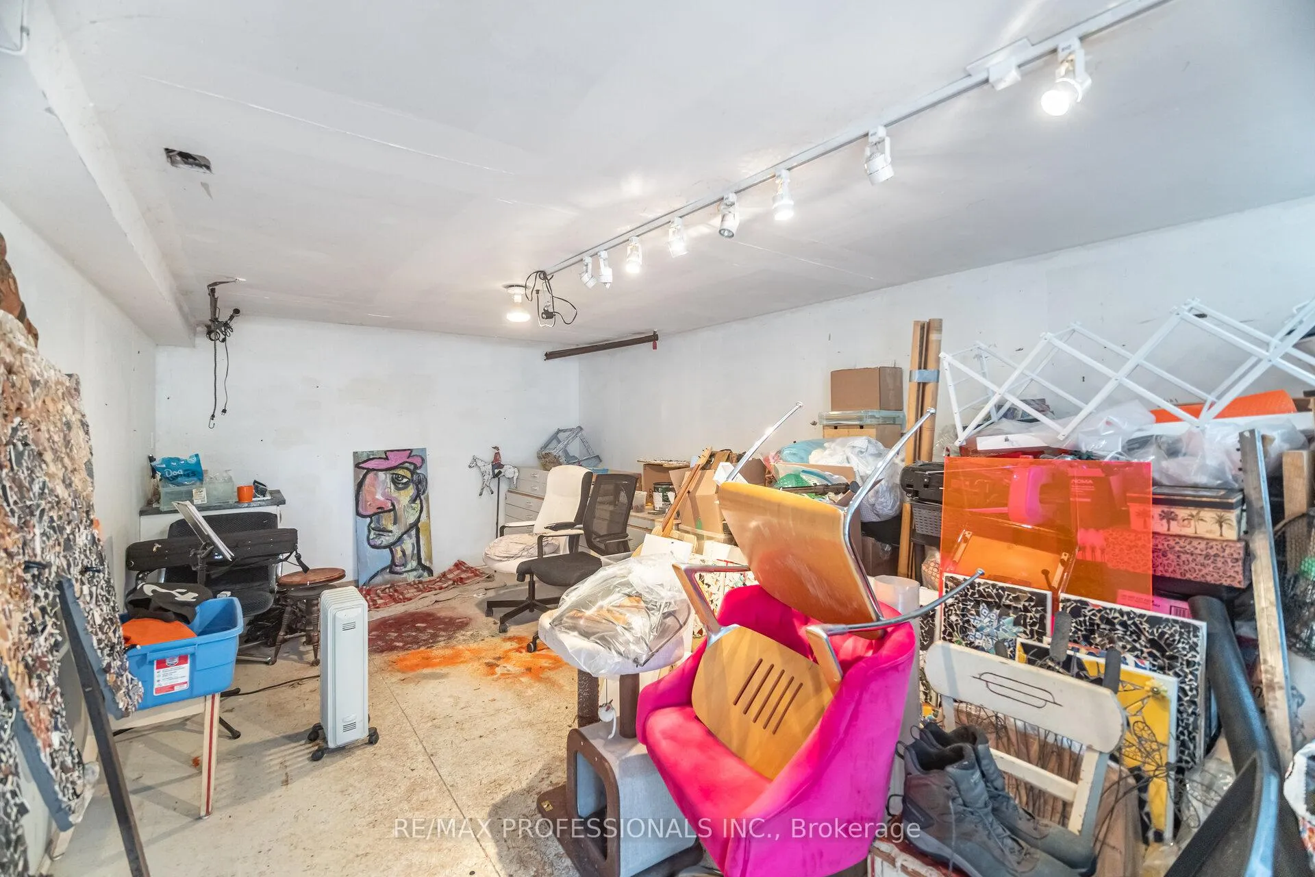 Photo 41 of 15 Twenty-Seventh Street, Etobicoke, Long Branch — HOMEH