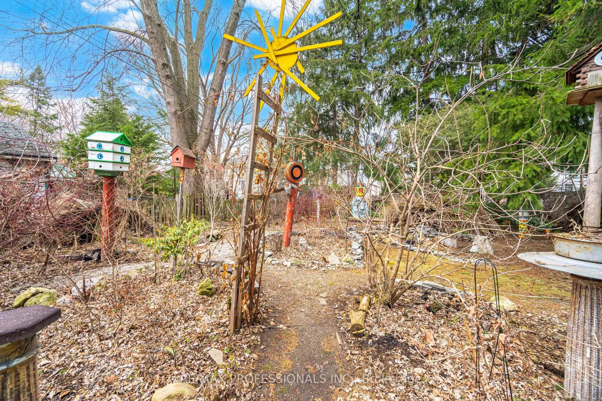 Photo 44 of 15 Twenty-Seventh Street, Etobicoke, Long Branch — HOMEH