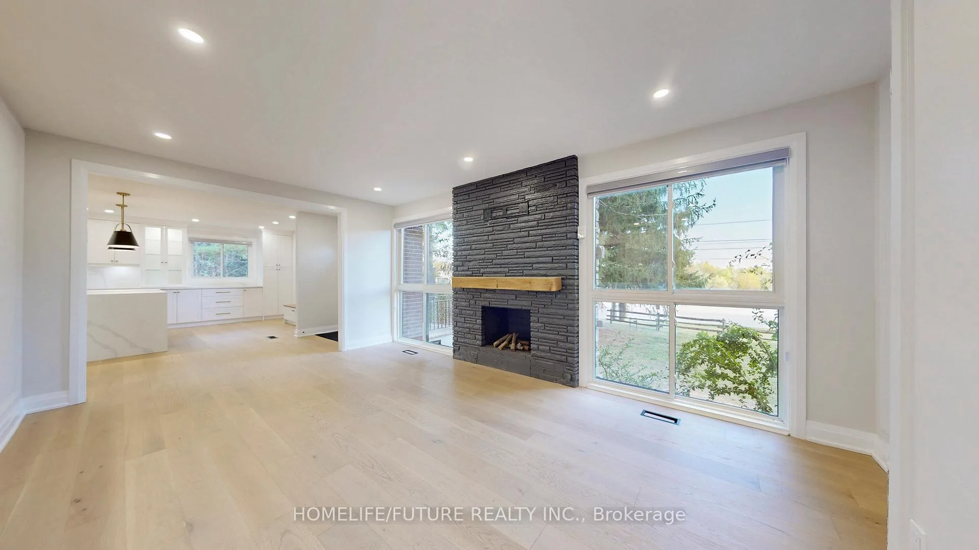 Photo 8 of 474 Taunton Road W, Ajax, Northwest Ajax — HOMEH
