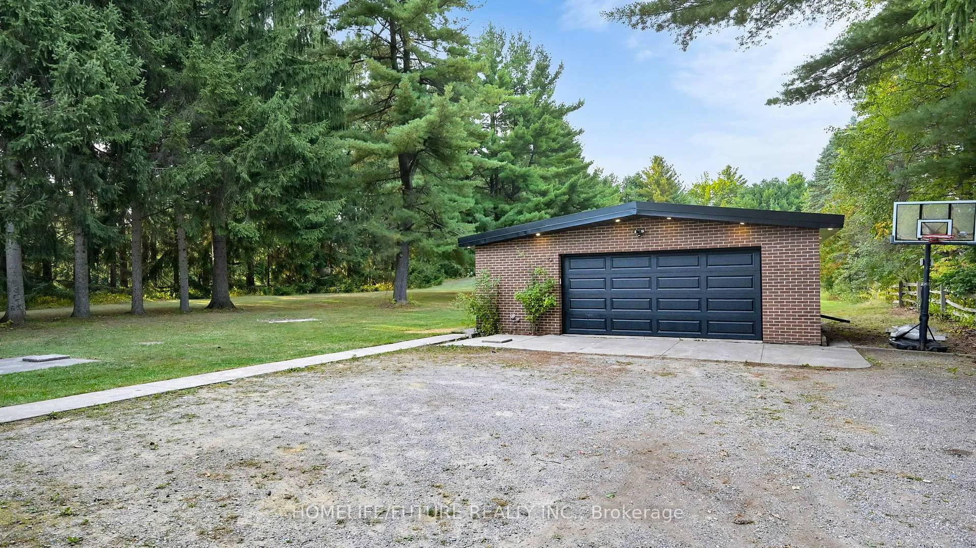 Photo 34 of 474 Taunton Road W, Ajax, Northwest Ajax — HOMEH