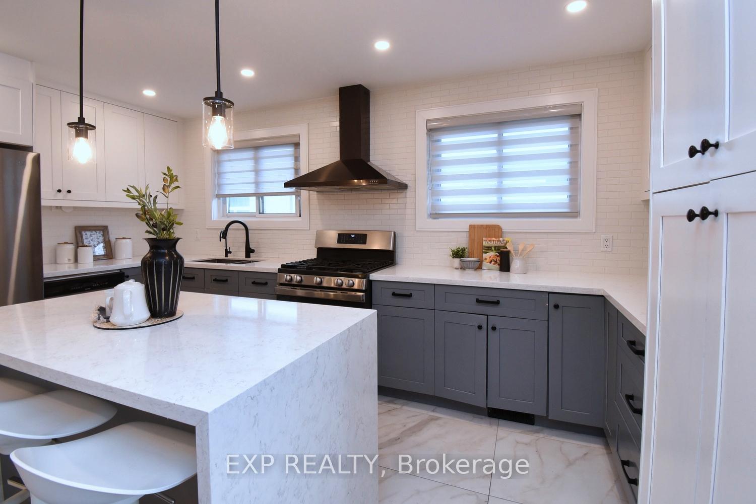 Photo 10 of 179 Willowridge Road, Etobicoke, Willowridge-Martingrove-Richview — HOMEH
