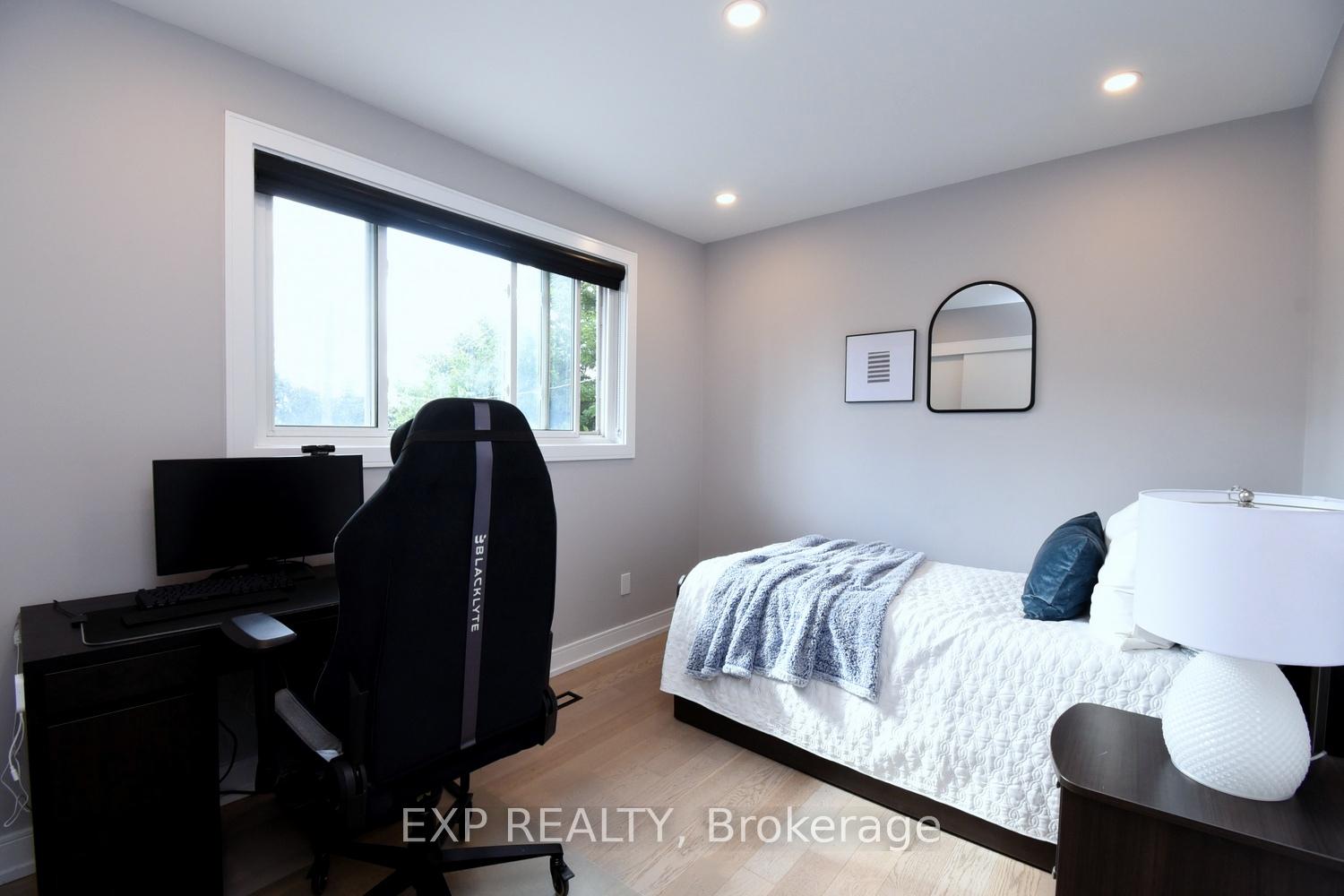 Photo 15 of 179 Willowridge Road, Etobicoke, Willowridge-Martingrove-Richview — HOMEH