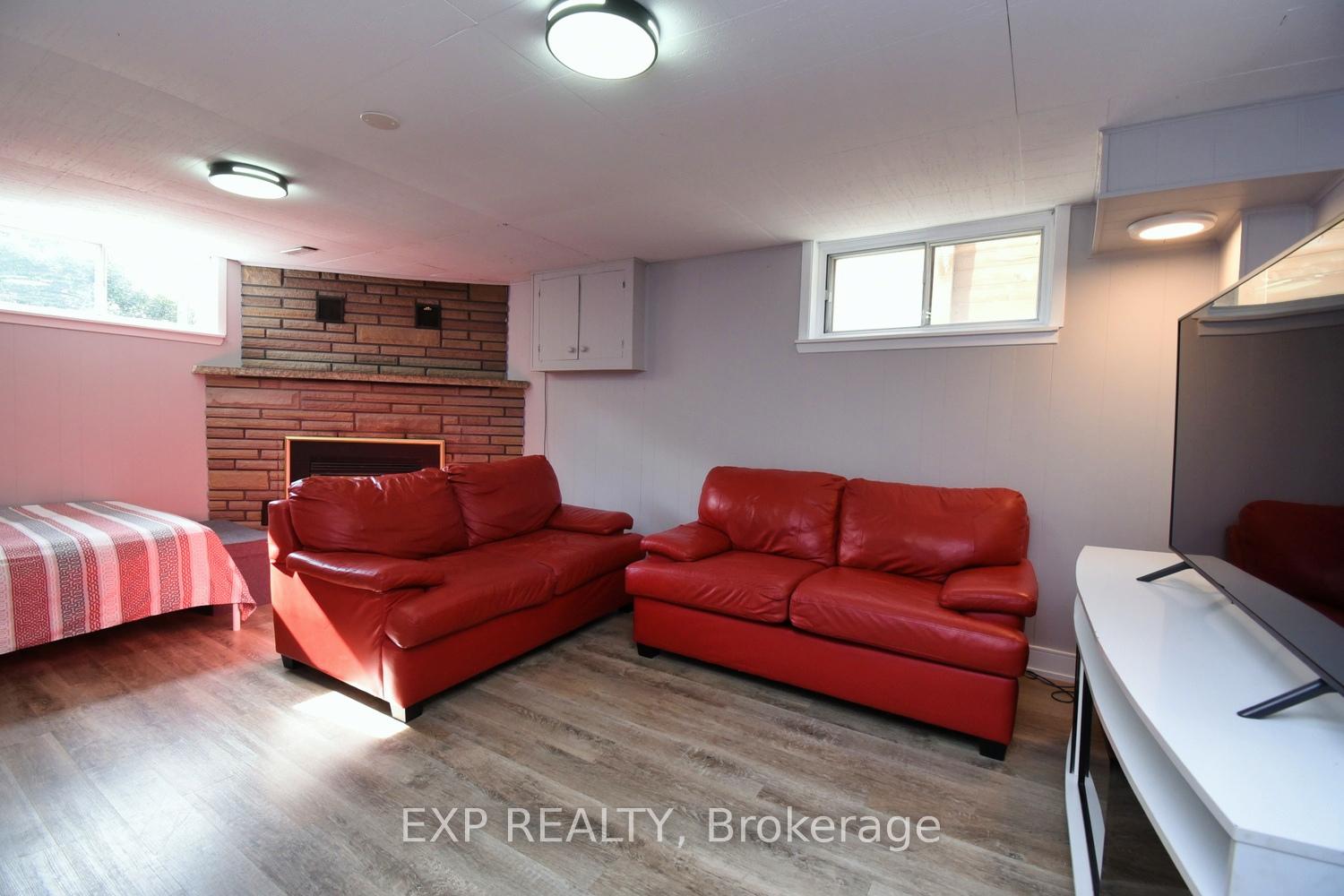 Photo 19 of 179 Willowridge Road, Etobicoke, Willowridge-Martingrove-Richview — HOMEH
