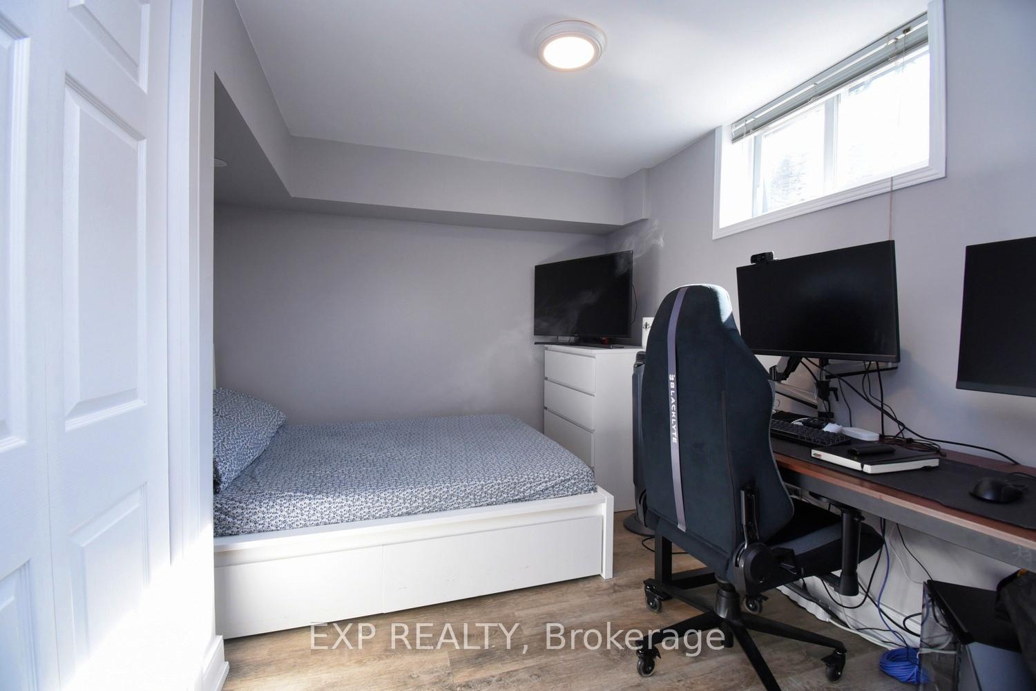 Photo 23 of 179 Willowridge Road, Etobicoke, Willowridge-Martingrove-Richview — HOMEH