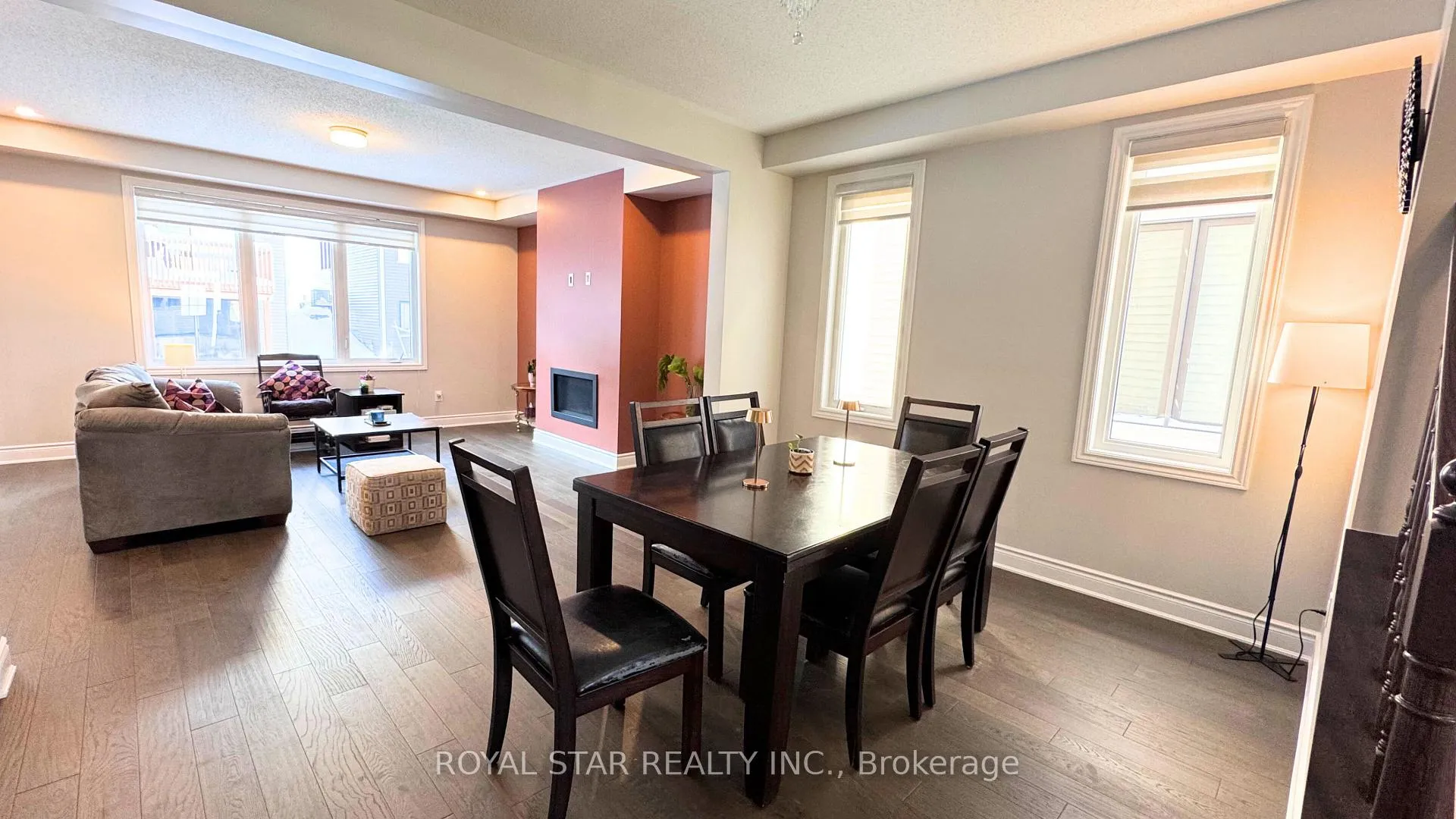Photo 5 of 25 Racemose Street, Ottawa, Barrhaven - Half Moon Bay — HOMEH