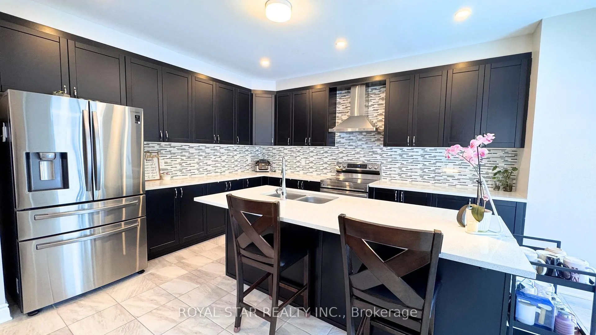 Photo 16 of 25 Racemose Street, Ottawa, Barrhaven - Half Moon Bay — HOMEH