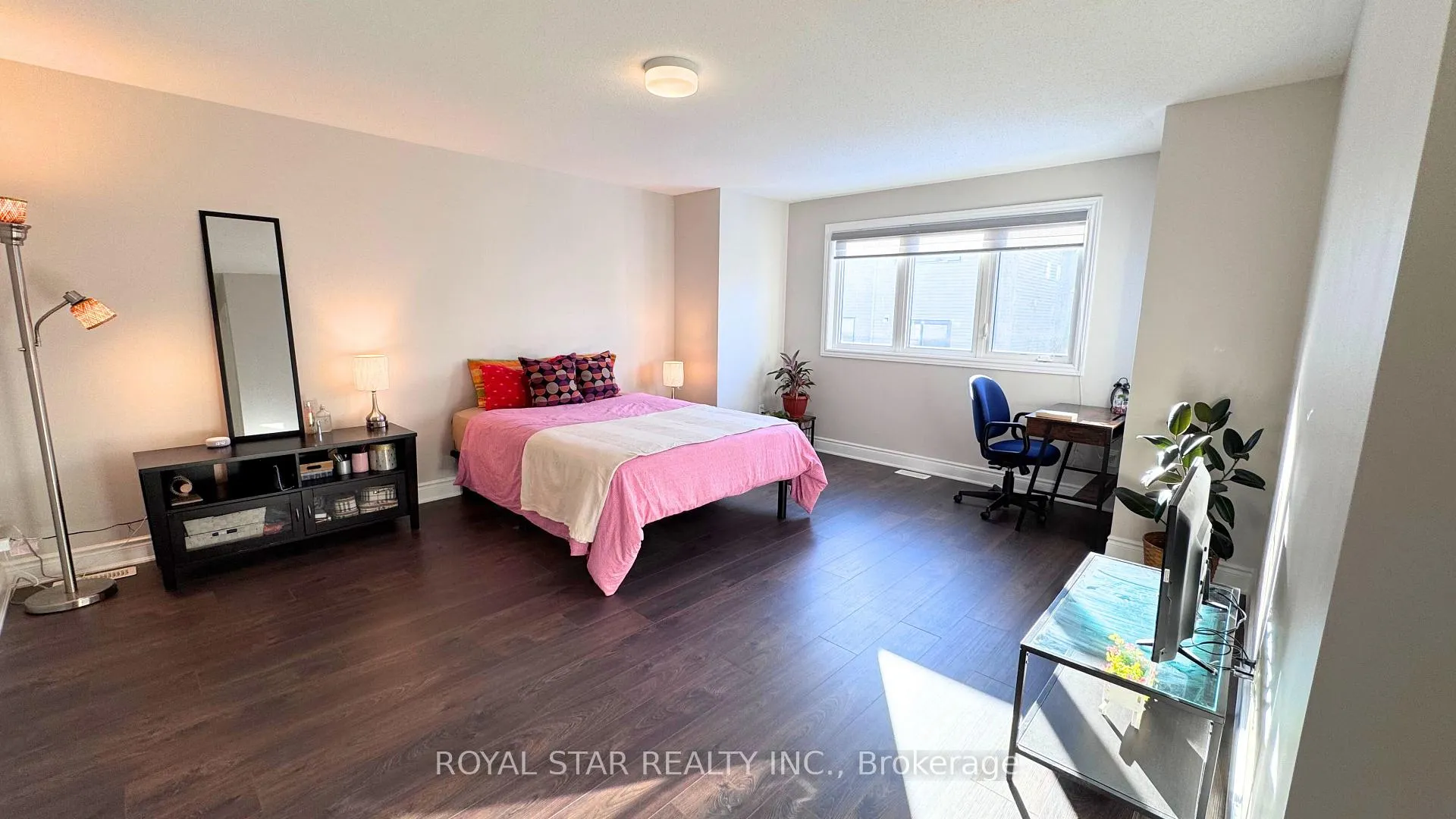 Photo 24 of 25 Racemose Street, Ottawa, Barrhaven - Half Moon Bay — HOMEH