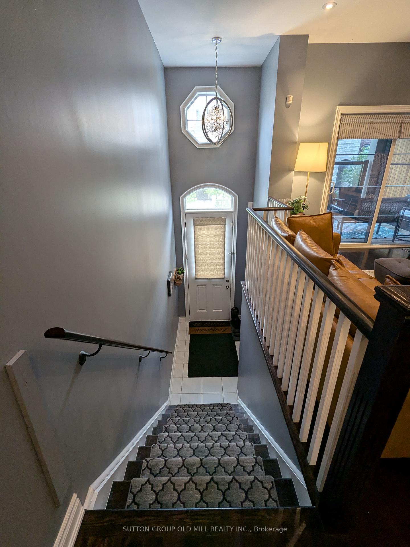 Photo 10 of 43 Dryden Way, Etobicoke, Willowridge-Martingrove-Richview — HOMEH