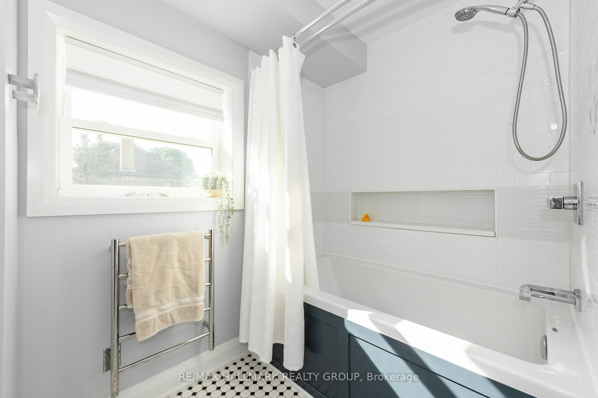 Photo 22 of 104 Byron Avenue, Ottawa, Ottawa West — HOMEH