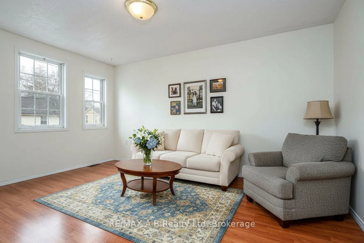 Photo 11 of 209 Jacob Street, Wilmot — HOMEH