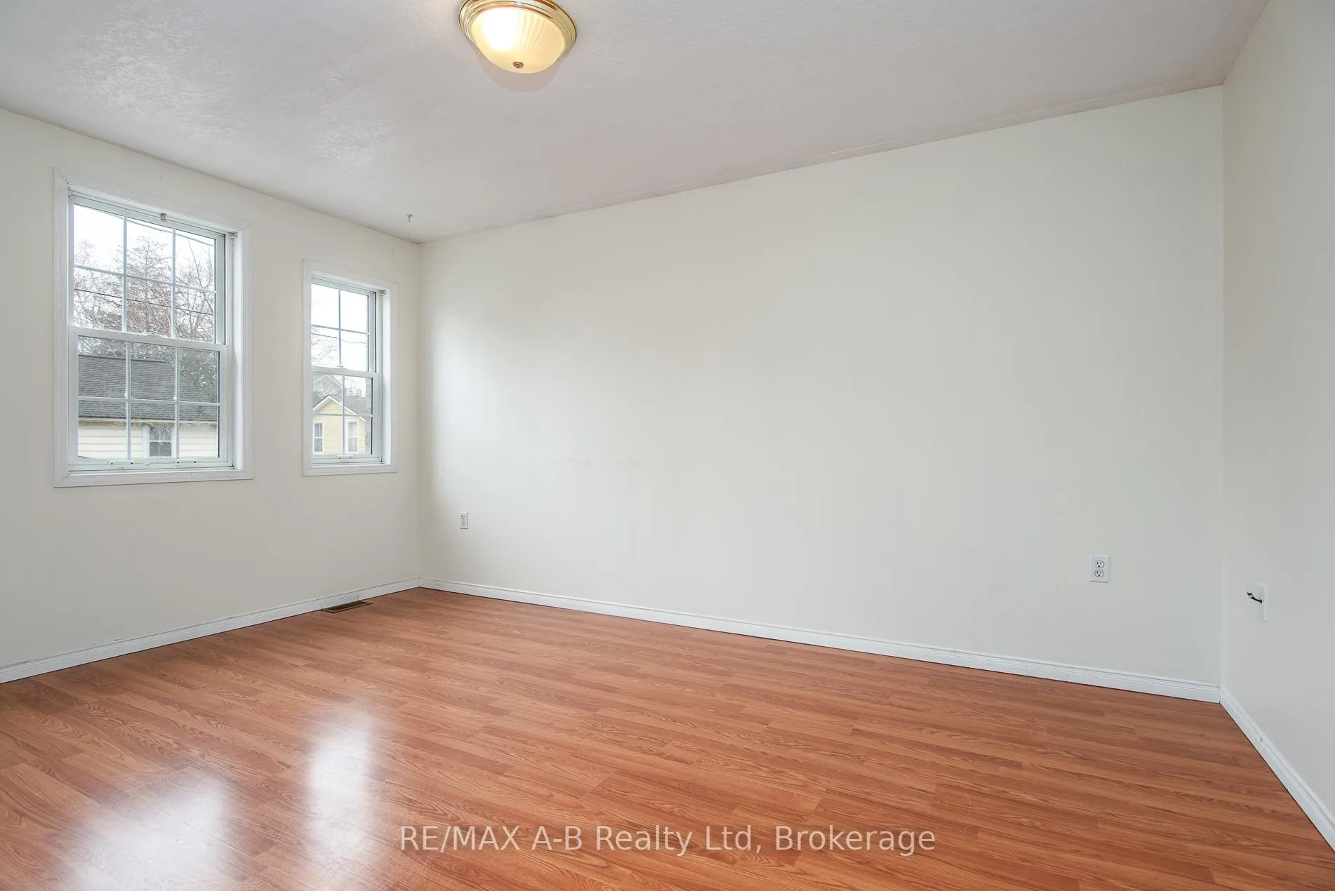 Photo 19 of 209 Jacob Street, Wilmot — HOMEH