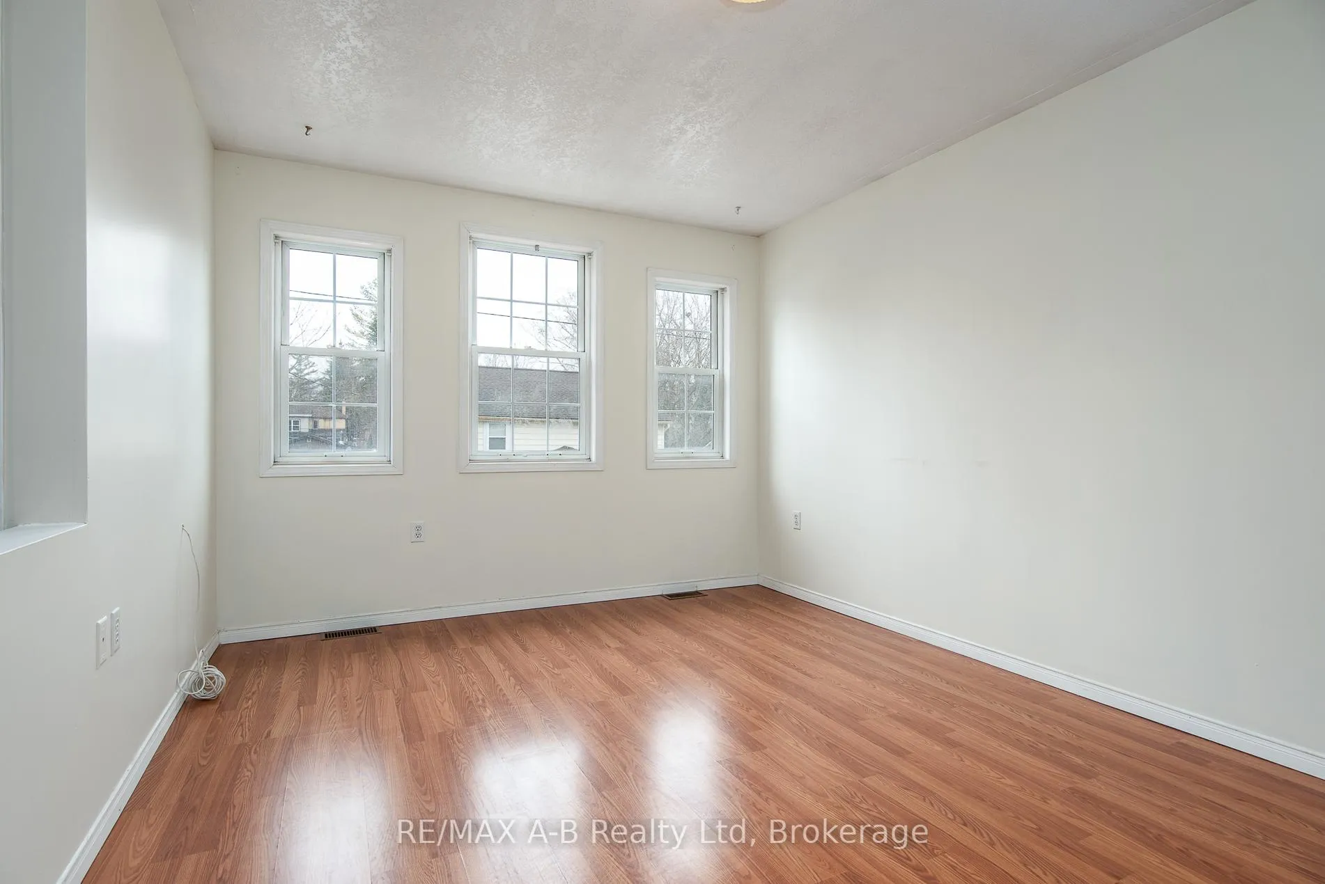Photo 20 of 209 Jacob Street, Wilmot — HOMEH