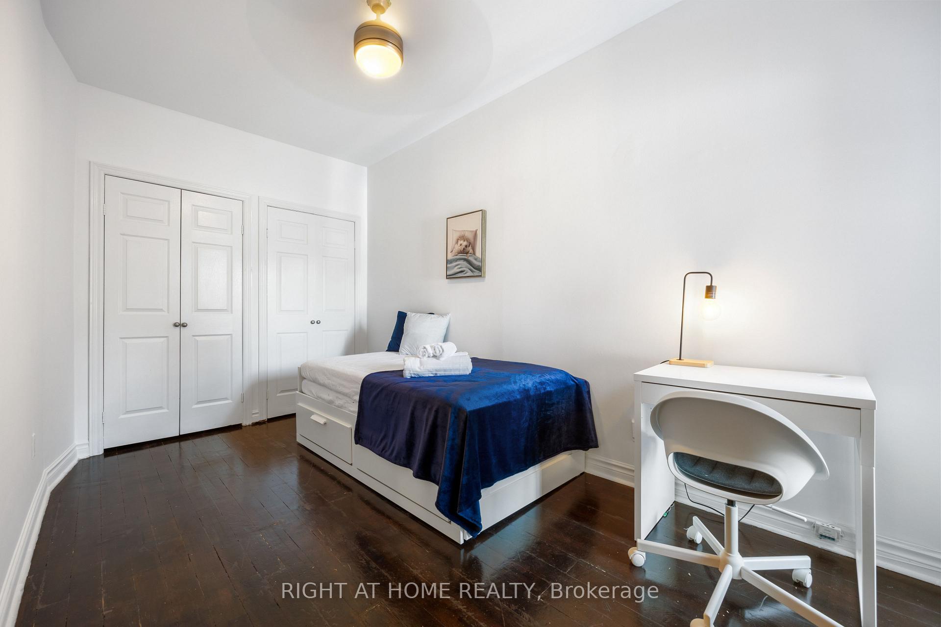 Photo 3 of Unit 2nd &3r, 124 Argyle Street, Toronto, Trinity-Bellwoods — HOMEH