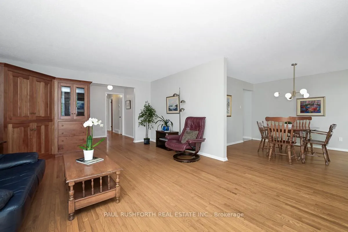 Photo 40 of 2421 Ogilvie Road, Ottawa, Beacon Hill North — HOMEH