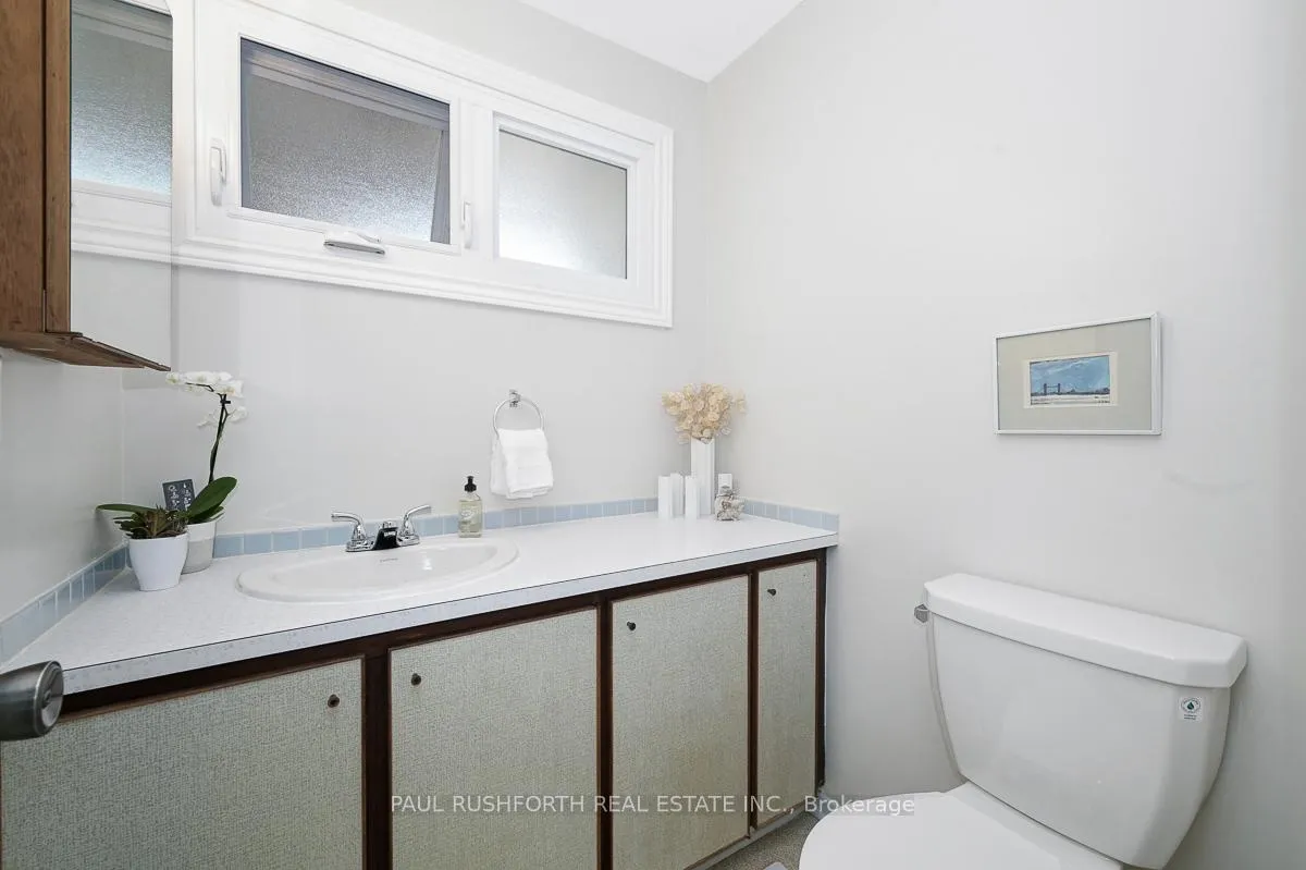 Photo 102 of 2421 Ogilvie Road, Ottawa, Beacon Hill North — HOMEH