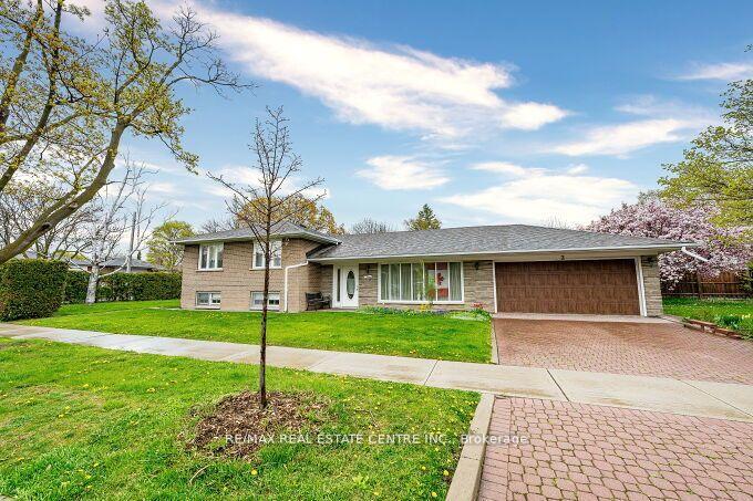 Front of Unit Basement, 2 Carswell Place