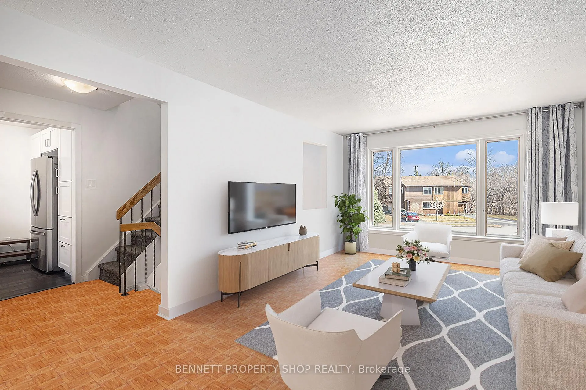 Photo 32 of 52 Sandhurst Court, Ottawa, Mooneys Bay/Riverside Park — HOMEH