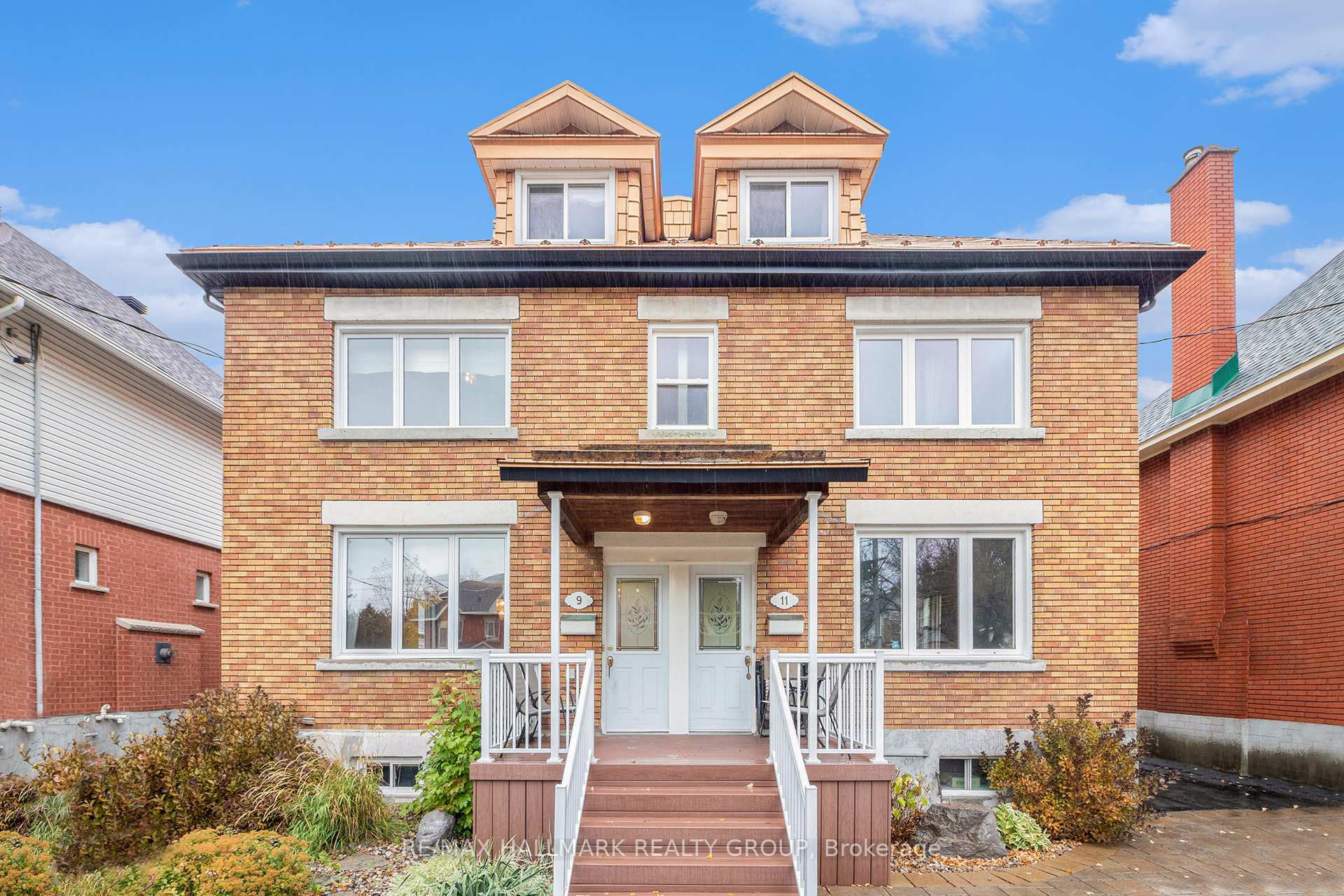 Photo 2 of 9 Warren Avenue, Ottawa, Ottawa West — HOMEH