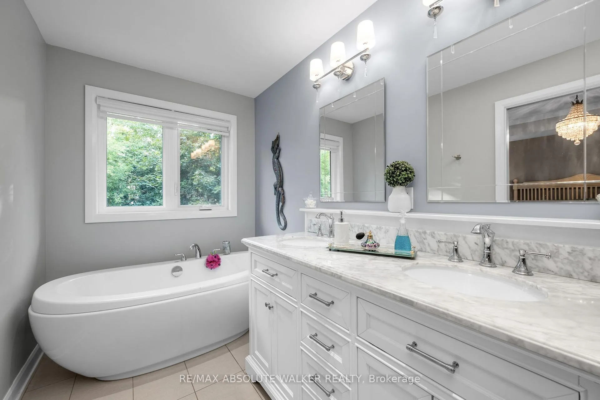 Photo 37 of 502 Moodie Drive, Ottawa, Westcliffe Estates — HOMEH