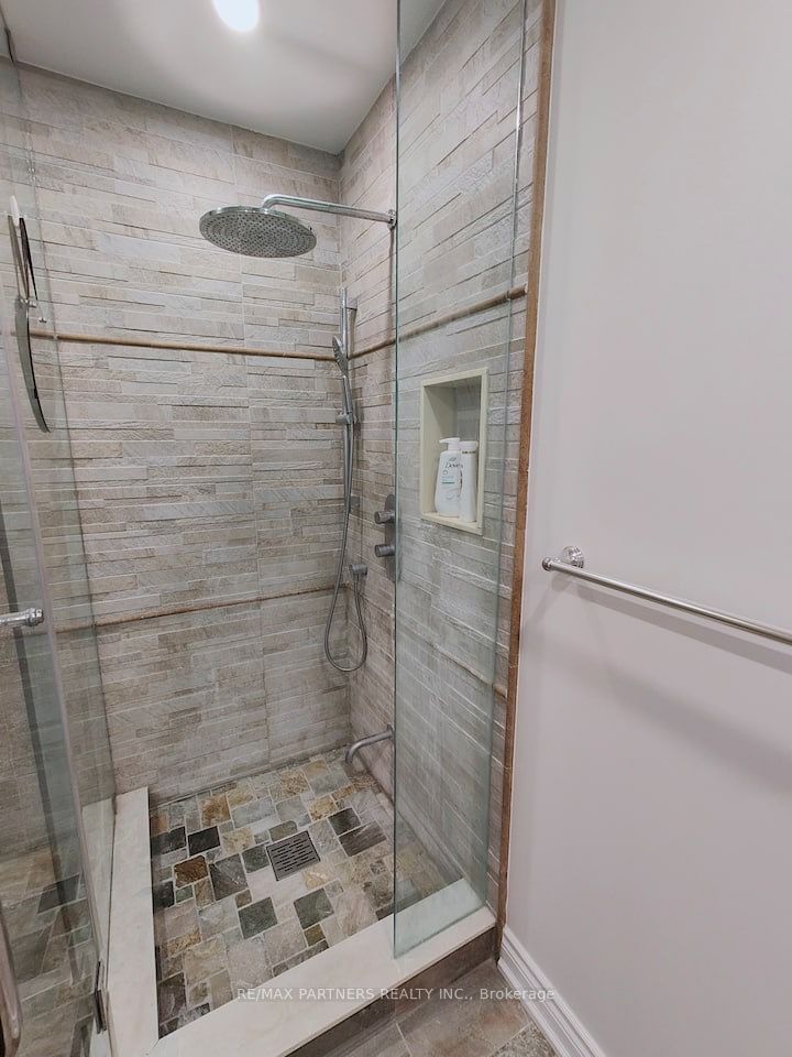 Photo 20 of 97 Cooperage Crescent, Richmond Hill, Westbrook — HOMEH