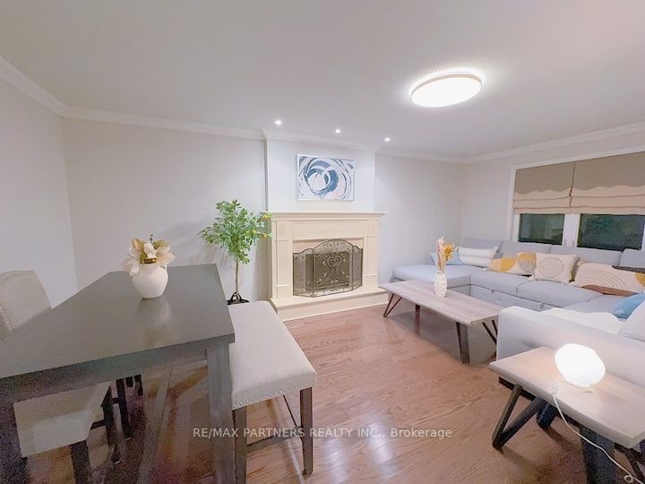 Photo 15 of 97 Cooperage Crescent, Richmond Hill, Westbrook — HOMEH