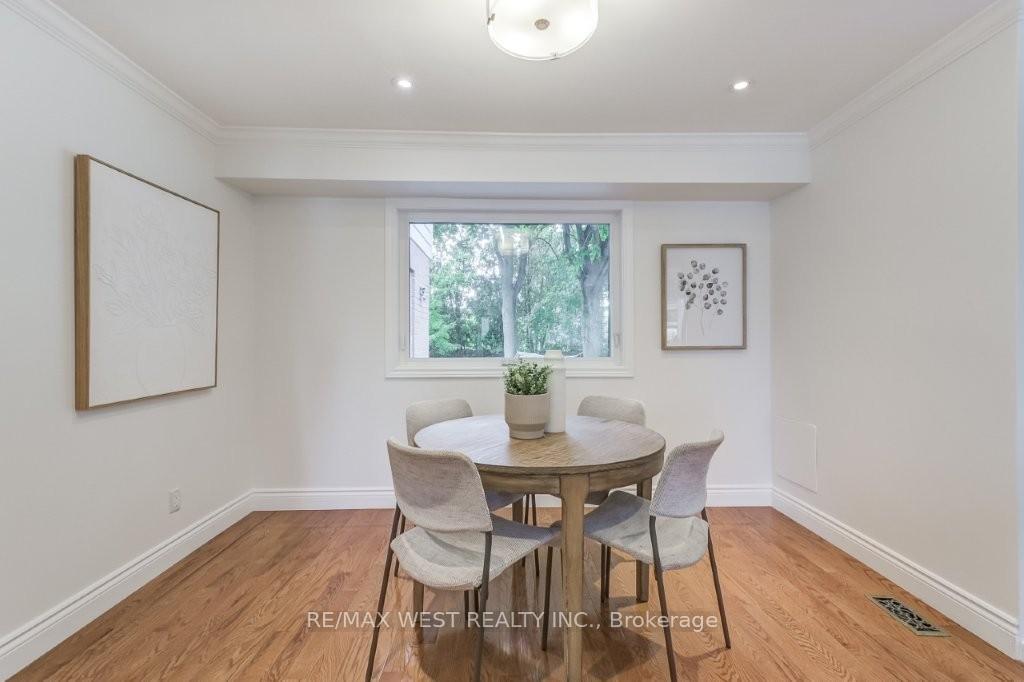 Photo 10 of 47 Breadner Drive, Etobicoke, Willowridge-Martingrove-Richview — HOMEH