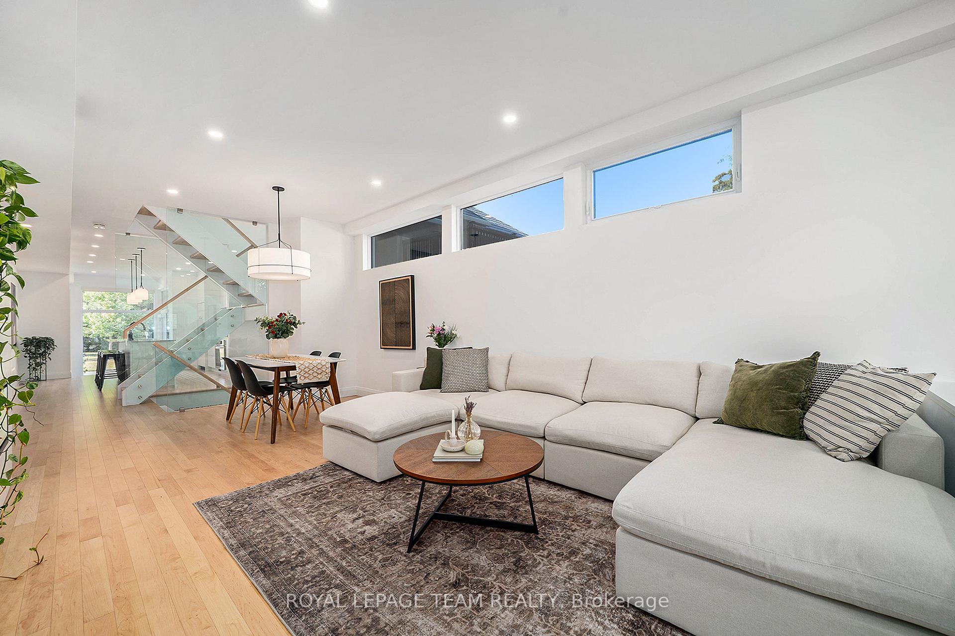 Photo 4 of 98 Byron Avenue, Ottawa, Ottawa West — HOMEH